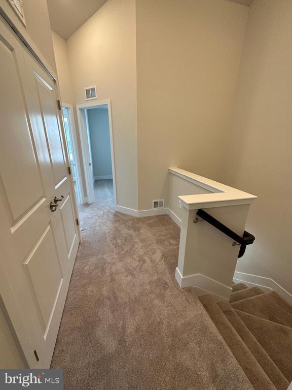 Building Photo - 2318 Woodlands Rd