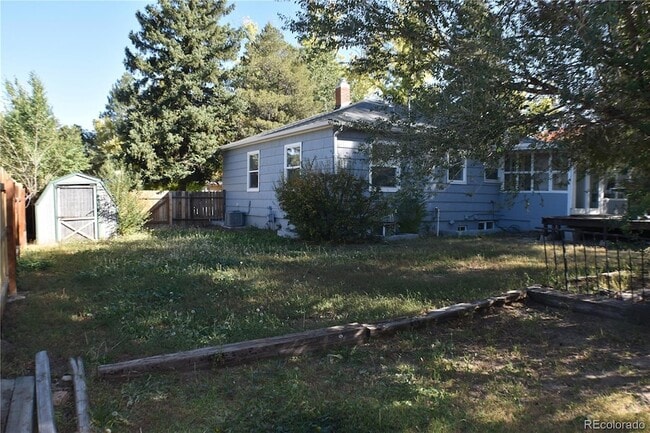 Building Photo - 1134 N Foote Ave