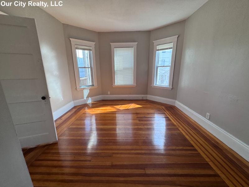 Building Photo - 26-28 Belknap St