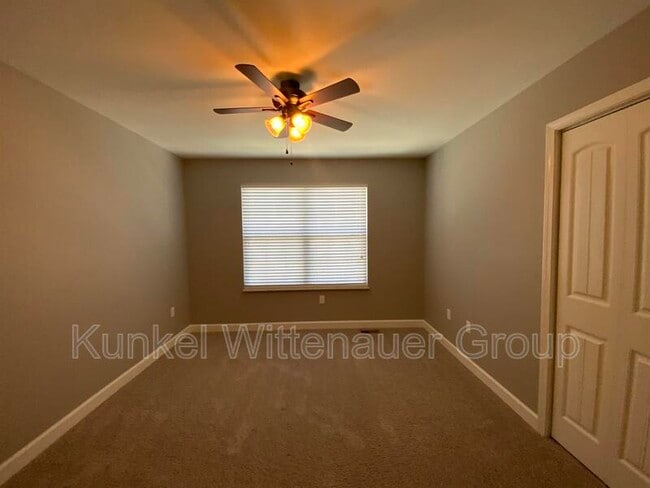 Building Photo - 7024 Milburn Estates Dr