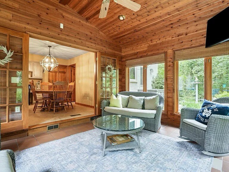 Building Photo - 7832 Country Brook Ln