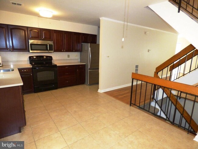 Building Photo - 2253 Coppersmith Square