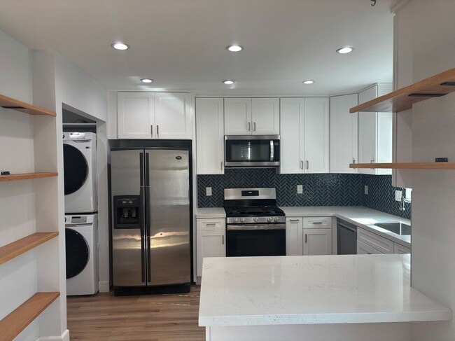 Building Photo - 4717 168th St