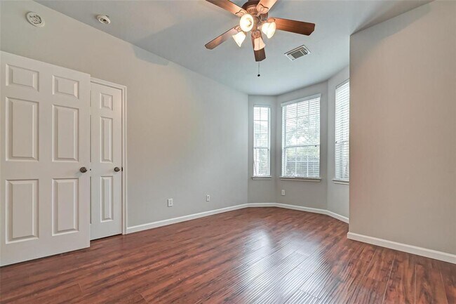 Building Photo - 11310 English Rose Trail