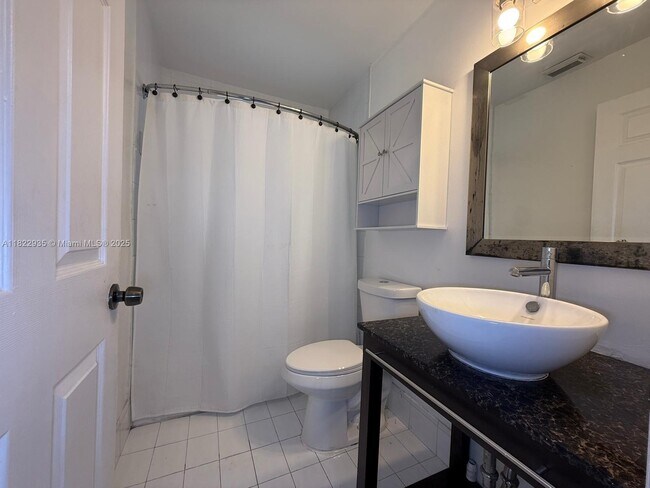 Building Photo - 3461 SW 154th Ct