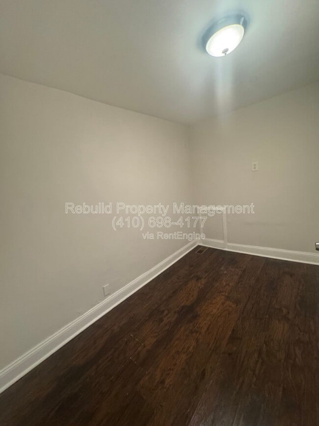 Building Photo - 5 S Conkling St