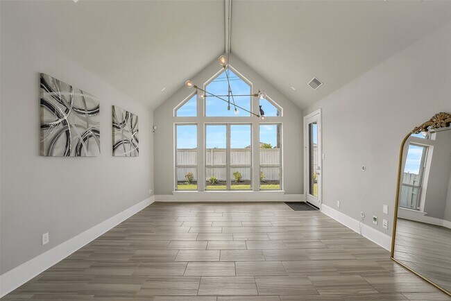 Building Photo - 23219 Penstemon Trail