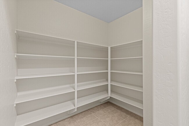 Building Photo - Beautiful West Vegas Home With Next Gen Suite