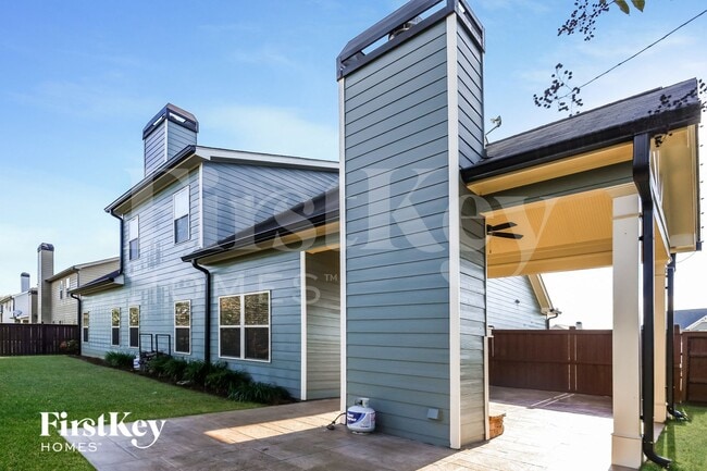 Building Photo - 668 Brakeman Cir