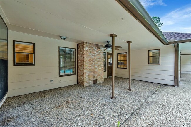 Building Photo - 2010 Tucumcari Dr