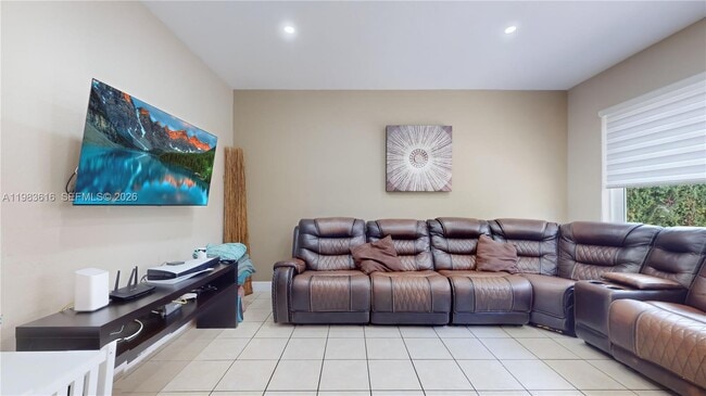 Building Photo - 12808 SW 132nd Terrace