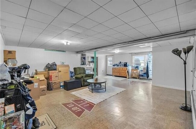 Building Photo - 2744 Helen St