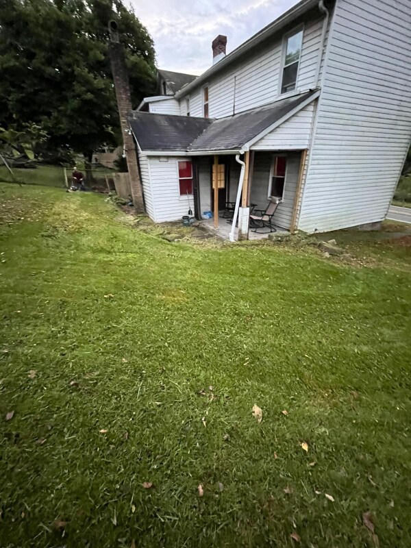 Building Photo - 225 Thompson Run Rd