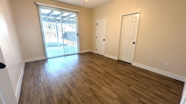 Building Photo - Immaculate 3 bedroom 2 bath home