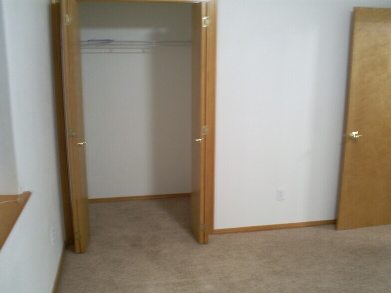 bedroom closet - 1914 Sunset Dr