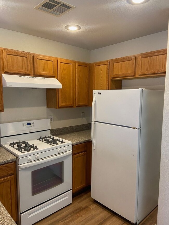 Building Photo - N. Las Vegas 2 Bedroom home