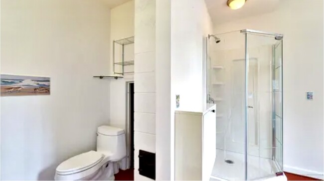 full bathroom / laundry room off of first floor bedrom - 67 Regatta Dr