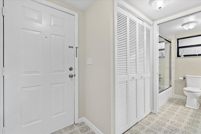 Building Photo - 11863 Wimbledon Cir