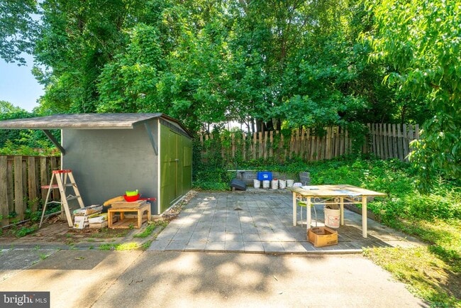 Building Photo - 9572 Inverary Ct