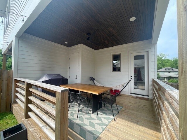 Building Photo - 1201 Stainback Ave