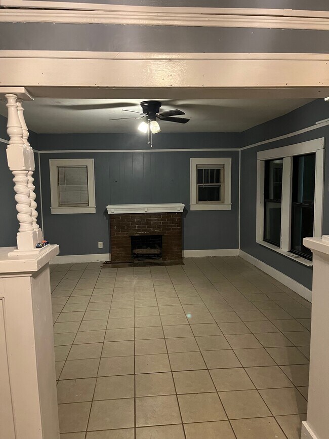 Building Photo - 1917 N 8th St