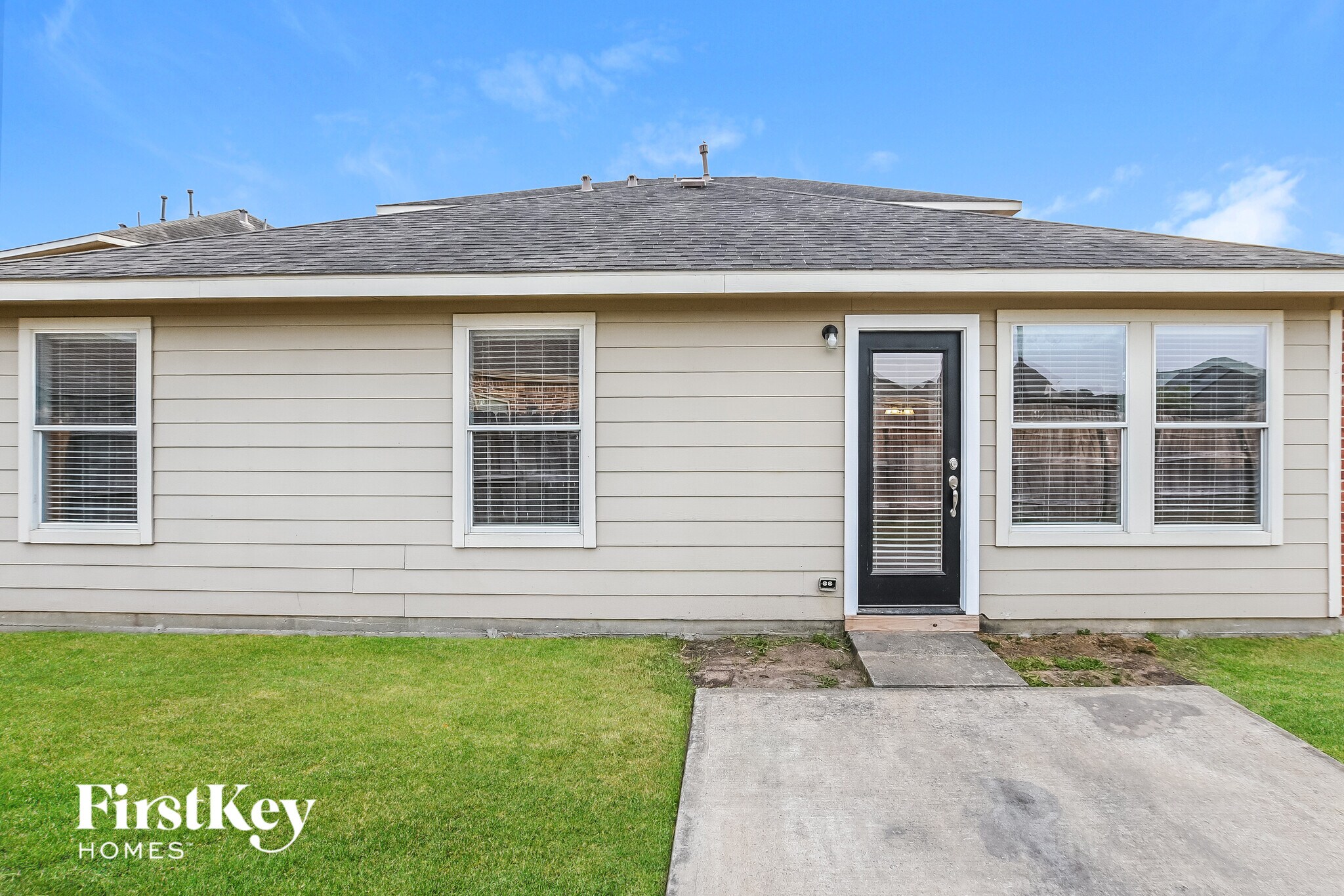 Building Photo - 18126 Hillock Glen Ln