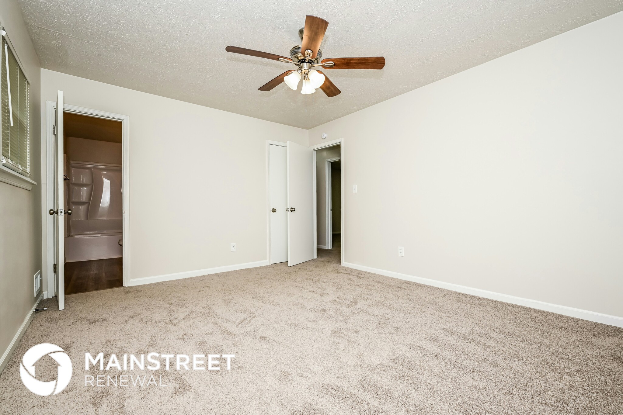 Building Photo - 5762 Northspring Dr