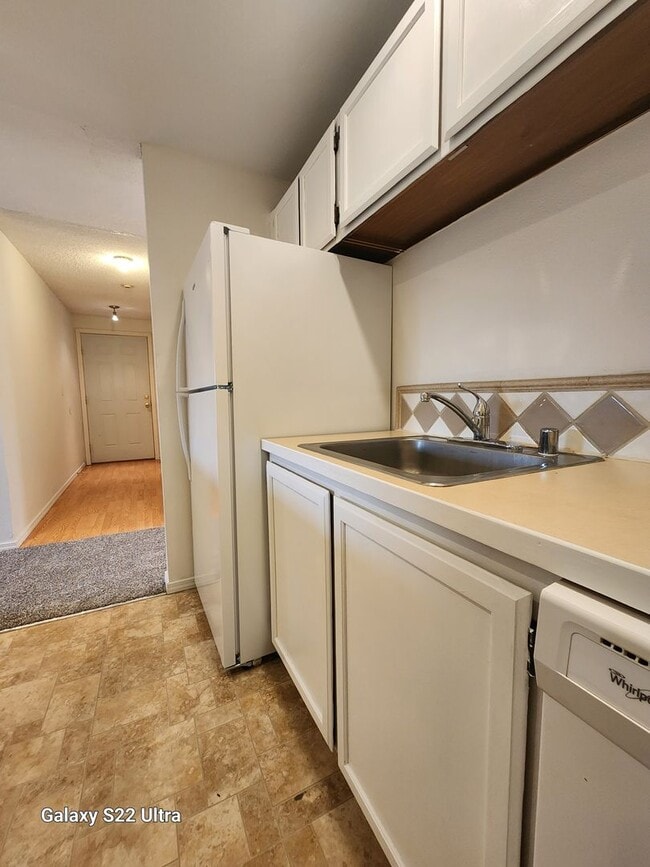 Building Photo - 3430 I St NE