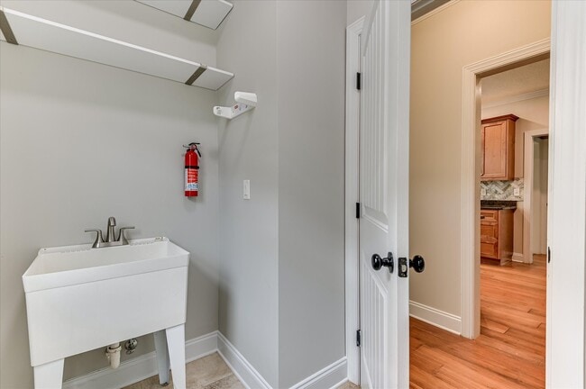 Building Photo - 1111 Sumter Landing Cir