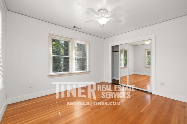 Building Photo - 4201 53rd St