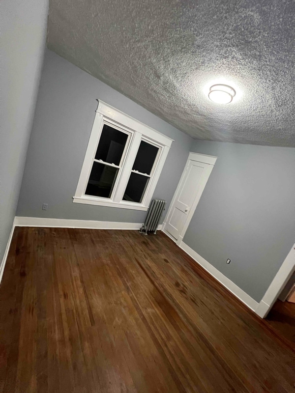 Building Photo - 180 Oak Grove Ave