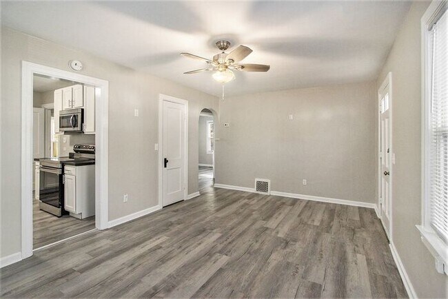Building Photo - Newly Remodeled 2bed 1 bath home in Parchment! Ask about our Deposit Free Leasing!!