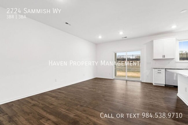 Building Photo - 2724 Sammish Way