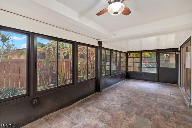 Building Photo - 6511 Royal Woods Dr