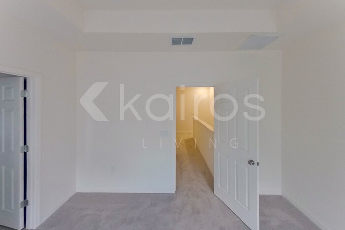 Building Photo - 4411 Paraglider Pl