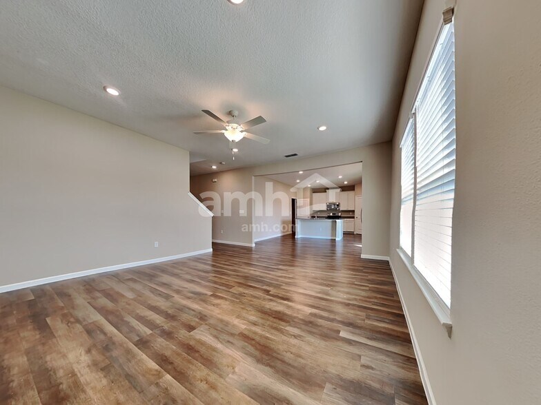 Building Photo - 131 Hemlock Point