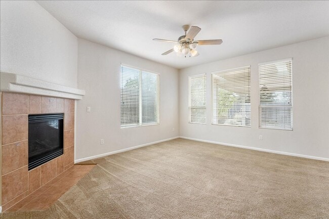 Building Photo - 1073 Huntly Dr