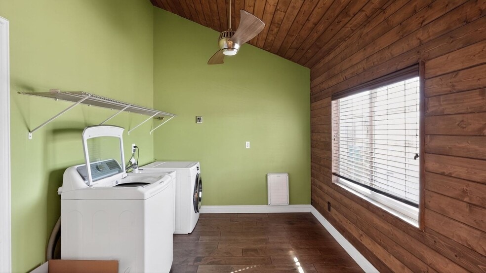 Building Photo - 506 W Coolidge St