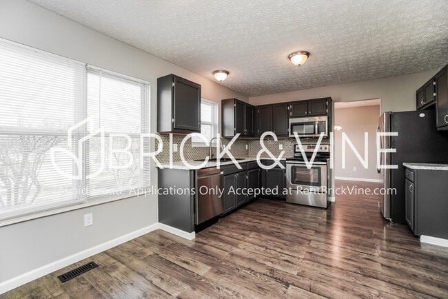 Building Photo - 1510 Patricia Dr