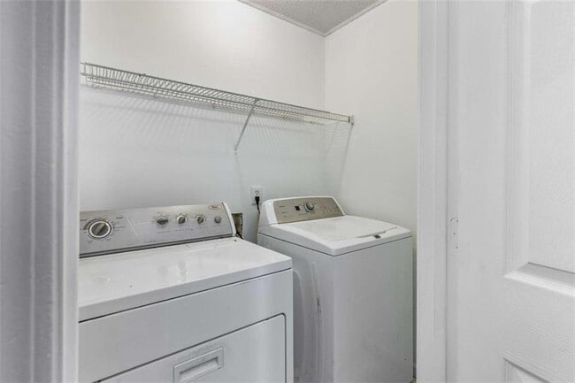 Building Photo - 3793 Soapstone Rd