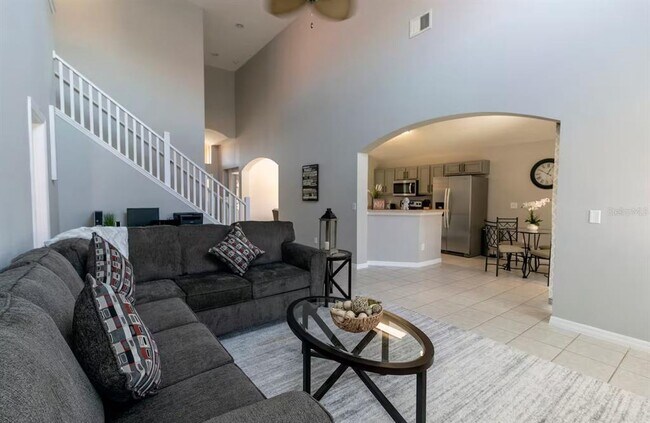 Building Photo - 251 Hypolita Ave