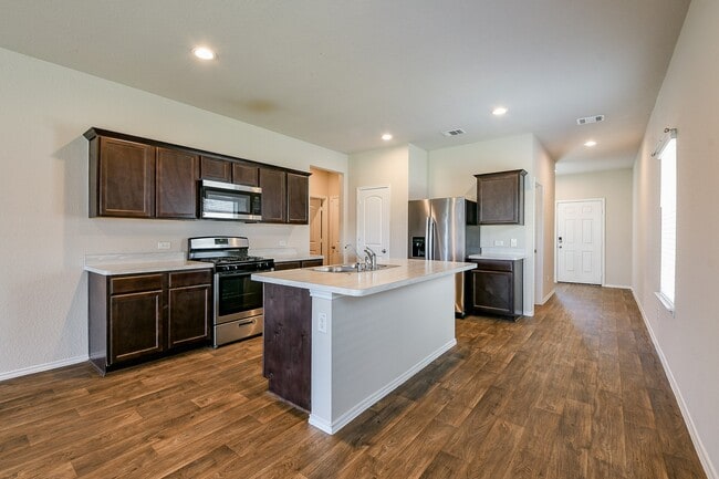 Building Photo - 16744 Lonely Pines Dr