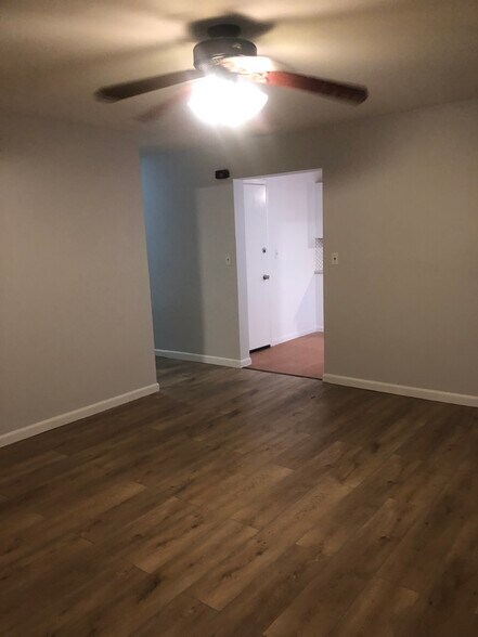 Building Photo - 114 Lawton St