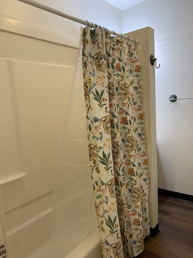 Building Photo - 1200 N Campbell Ave