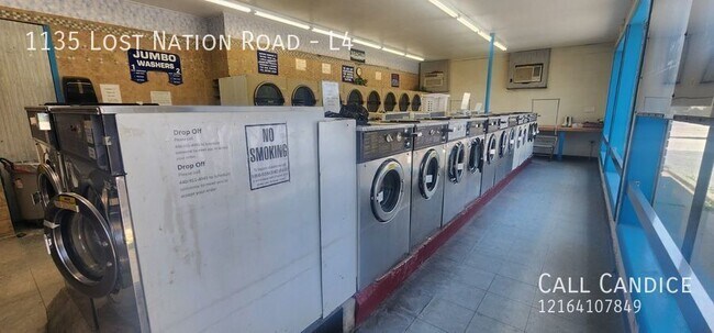 Building Photo - 1135 Lost Nation Rd