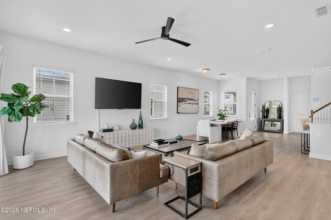 Building Photo - 342 Rum Runner Wy