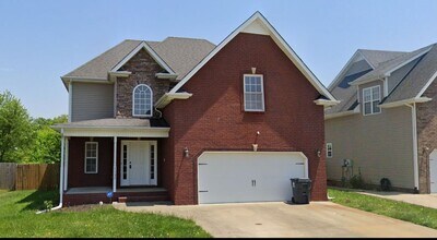 Building Photo - 4 Bedroom Pet Friendly Home For Rent!