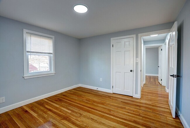 Building Photo - 23 Langley Cir