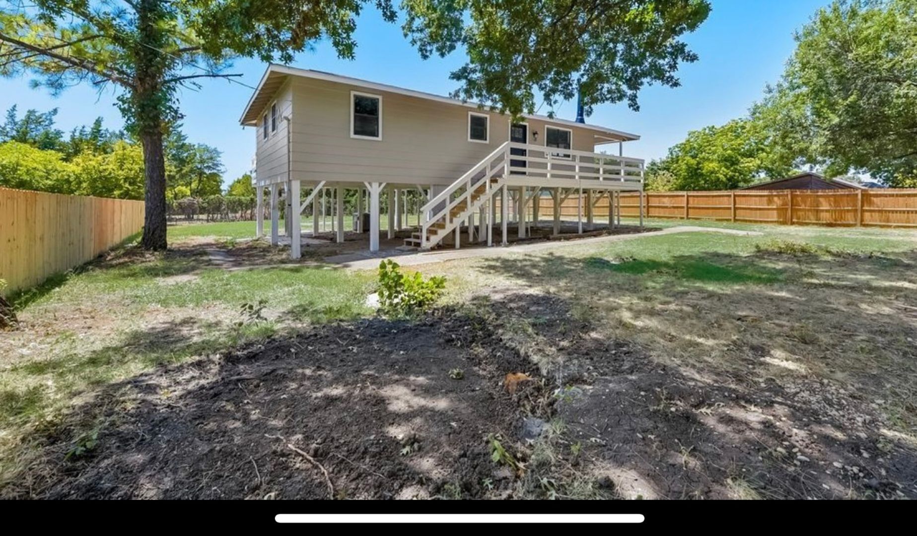 Building Photo - 17235 Lake Ray Hubbard Dr