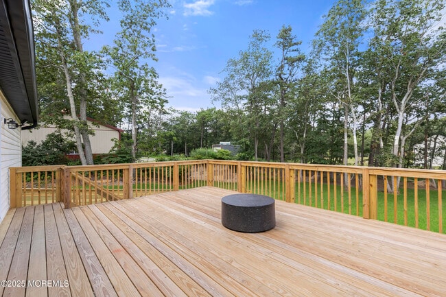 Building Photo - 1406 Transit Ave